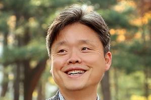[장래혁의 뇌교육 가이드 45편] 뇌활용 시대로의 전환, 국가공인 브레인트레이너